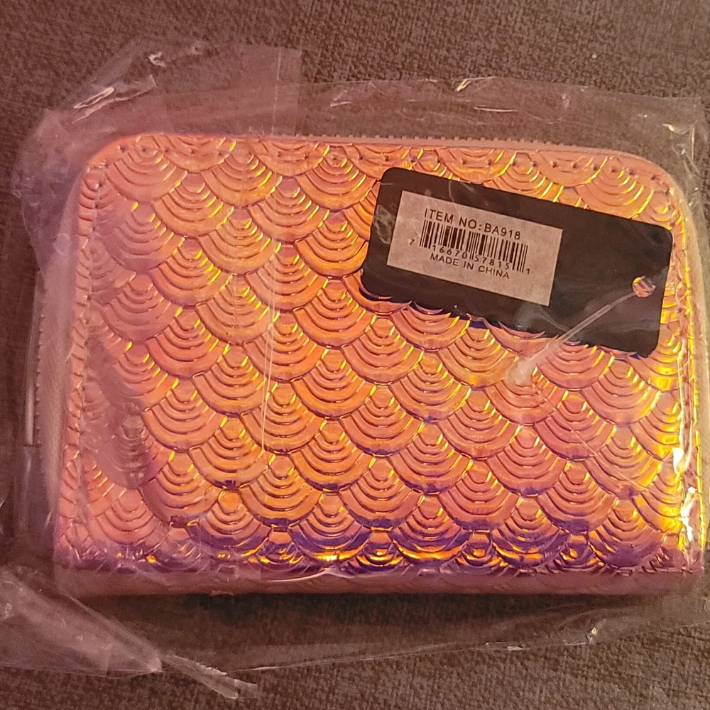 Iridescent PINK Clamshell Wallet - Women Bags Wallets - Picture 2 of 2